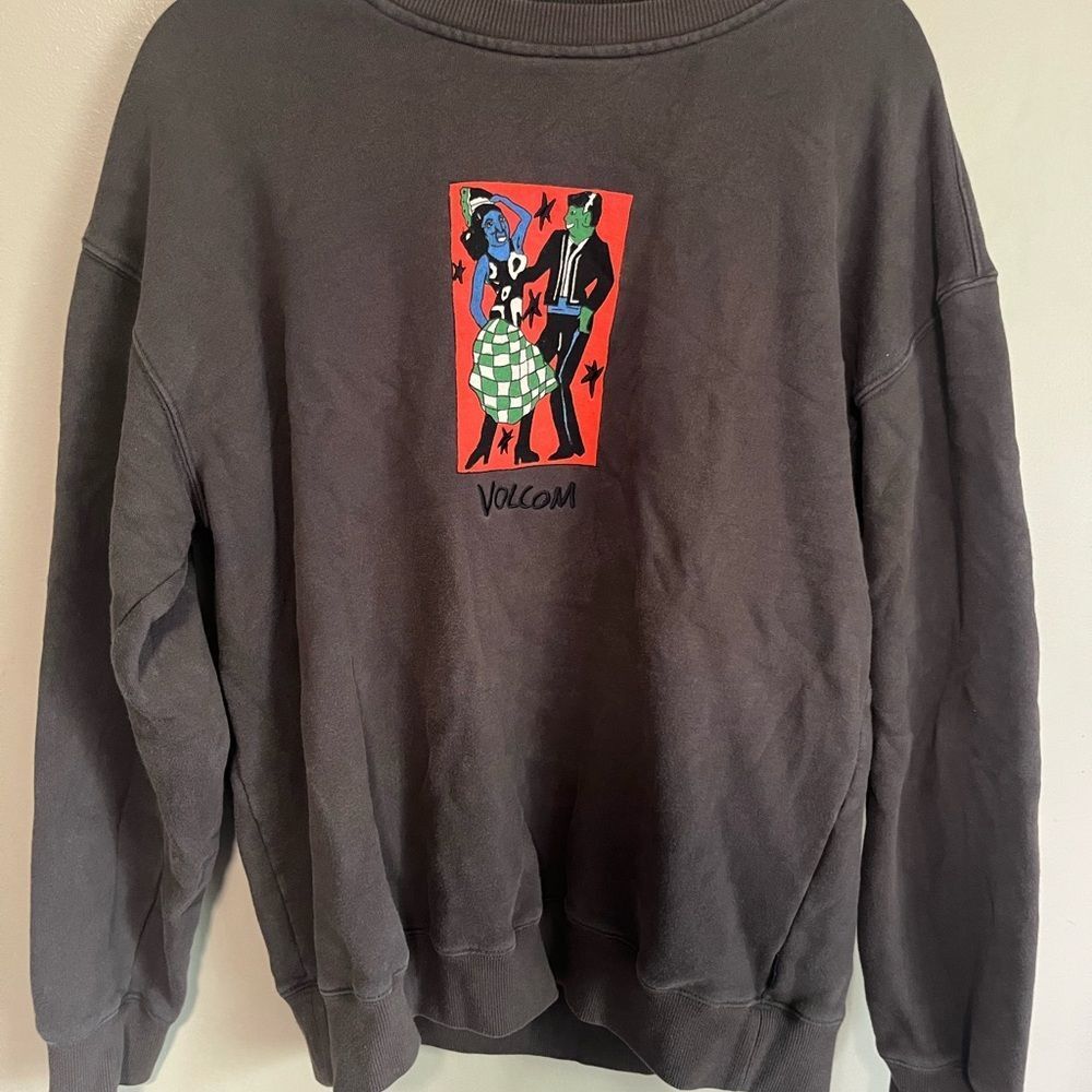 Volcom Black Crewneck Sweater with Ribbed Cuffs